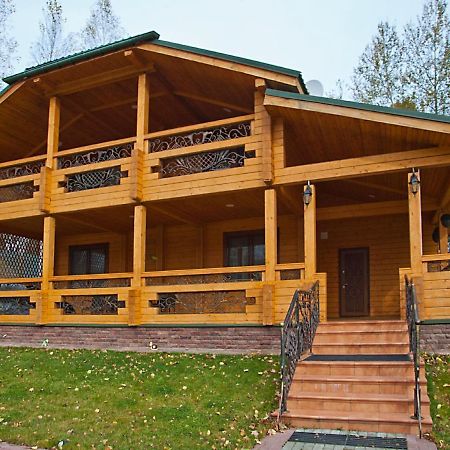 Babintsy Комплекс Відпочинку Goldfіsh Сlub 게스트하우스 외부 사진