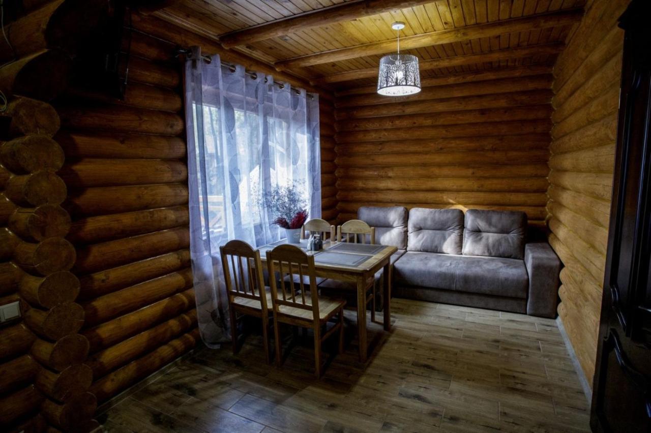 Babintsy Комплекс Відпочинку Goldfіsh Сlub 게스트하우스 외부 사진
